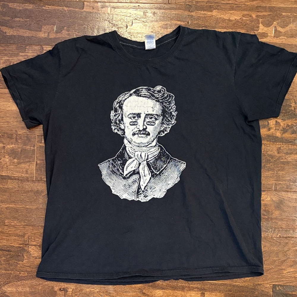 Vintage Graphic Crewneck T-Shirt